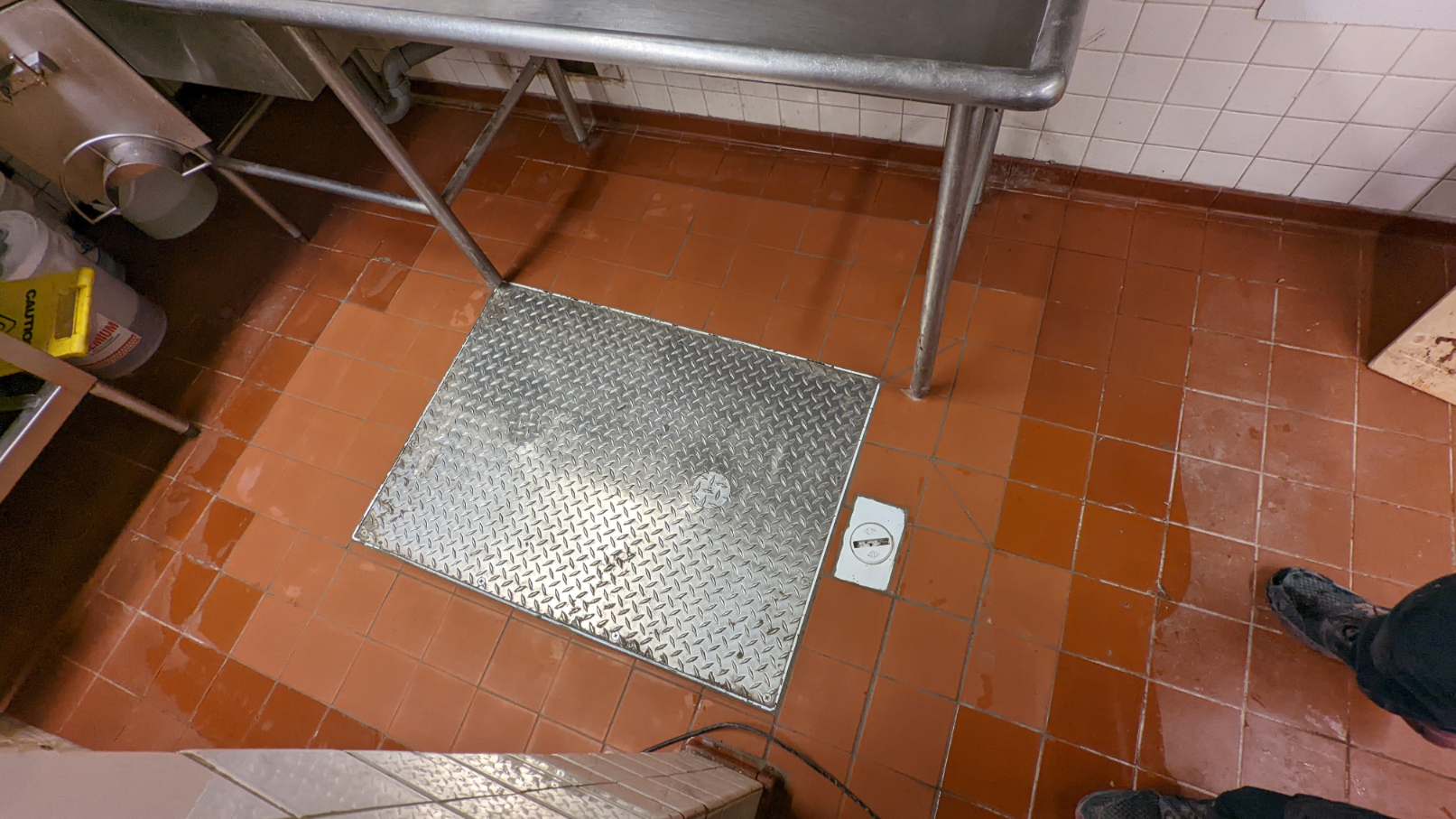 replace commercial tiles 1