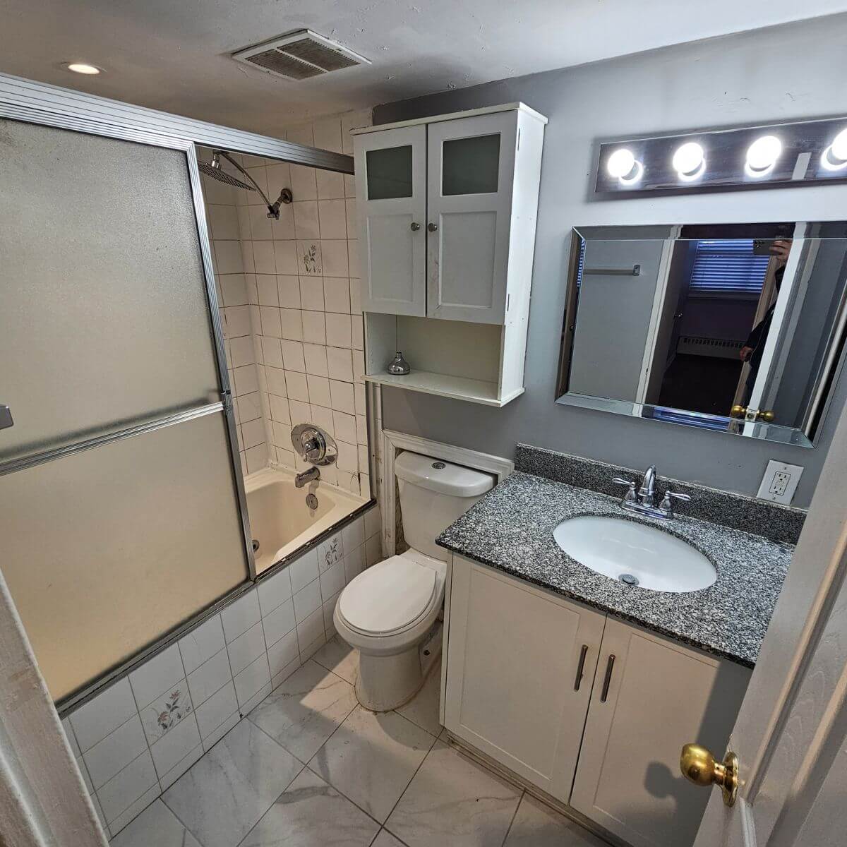 Bathroom renovation Etobicoke