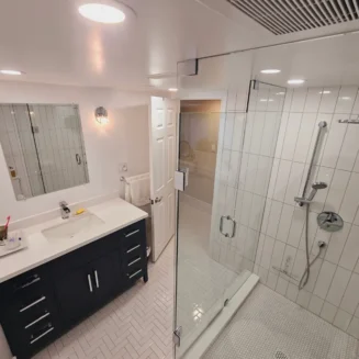 11 Reasons to Convert Your Bathtub to a Shower