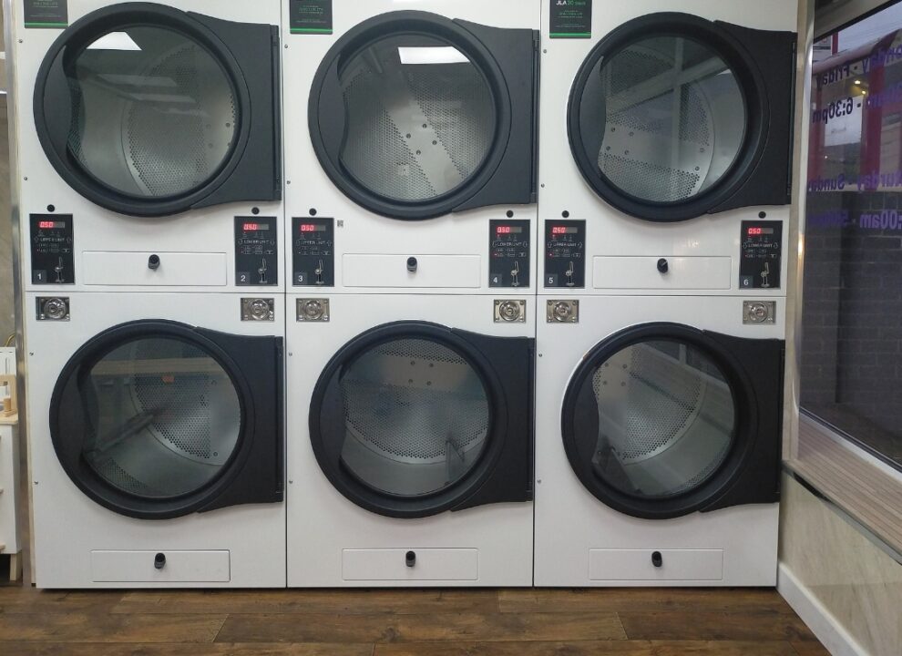 laundry room refurbishment